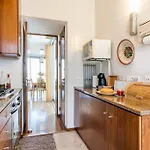 Beachside 5 Bdr 6 Baths Sleeps 9plus Ppl Aljezur