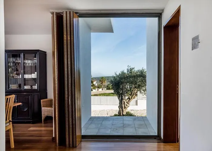 Beachside 5 Bdr 6 Baths Sleeps 9plus Ppl Villa