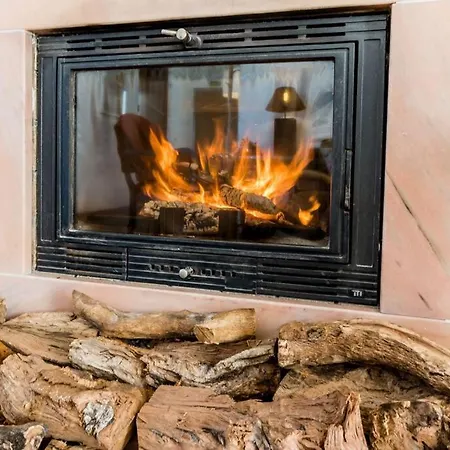 Villa Beachside 5 Bdr 6 Baths Sleeps 9plus Ppl *