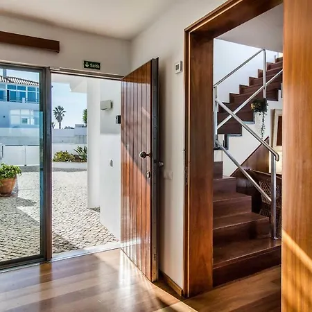 Villa Beachside 5 Bdr 6 Baths Sleeps 9plus Ppl