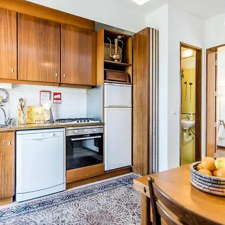 Beachside 5 Bdr 6 Baths Sleeps 9plus Ppl Villa Aljezur