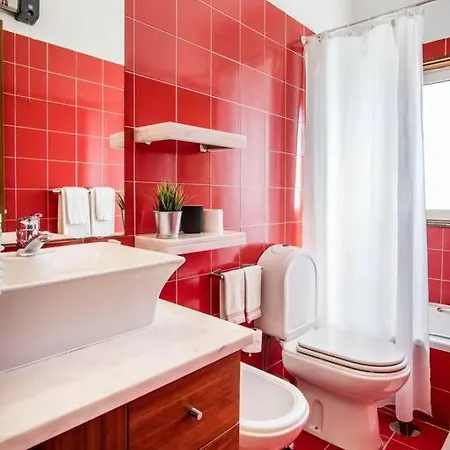 Beachside 5 Bdr 6 Baths Sleeps 9plus Ppl