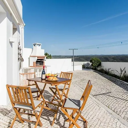 Beachside 5 Bdr 6 Baths Sleeps 9plus Ppl * Aljezur