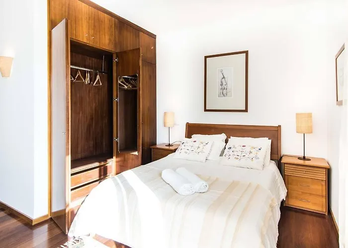 Beachside 5 Bdr 6 Baths Sleeps 9plus Ppl ألخيزور